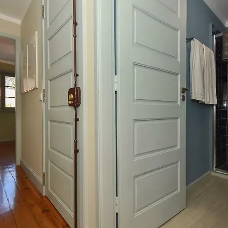 Апартаменты Art & *